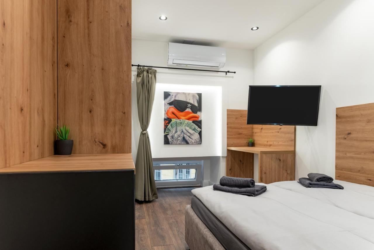 Downtown Luxury By Stlcz With 2 Bathrooms Budapest Bagian luar foto