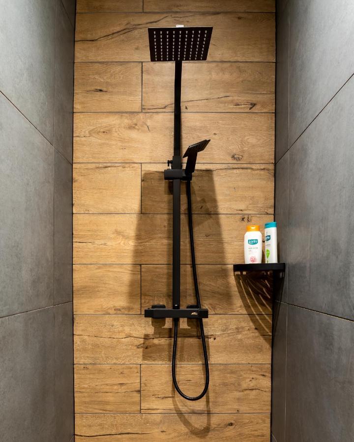 Downtown Luxury By Stlcz With 2 Bathrooms Budapest Bagian luar foto