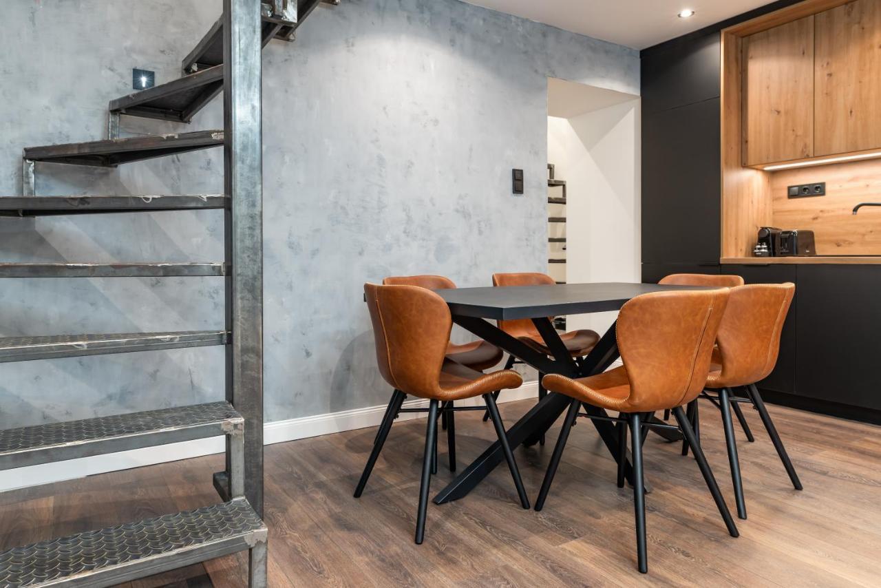 Downtown Luxury By Stlcz With 2 Bathrooms Budapest Bagian luar foto